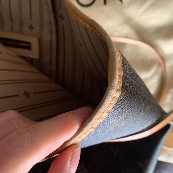 SOLD 💕 Louis Vuitton Neverfull GM - Authentic - Picture 13 of 16